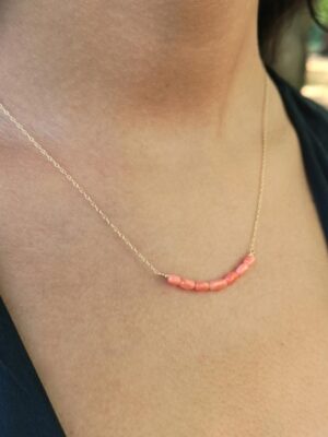 Elizabeth Stanton - Halskæde med koraler - pic. 1