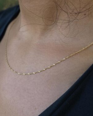 Joan Of Arc - twisted gold necklace - pic. 1