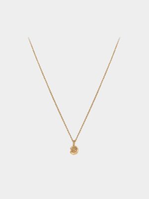 Anne Bracegirdle - halskæde med vedhæng formet som et sneglehus