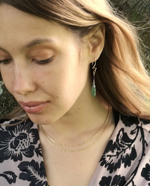 Harriet Tubman - gold earring with burgundy rubies and light green aventurine - pic. 1