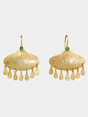 Jeanne Baptiste - øreringe med små dråbevedhæng og smaragder