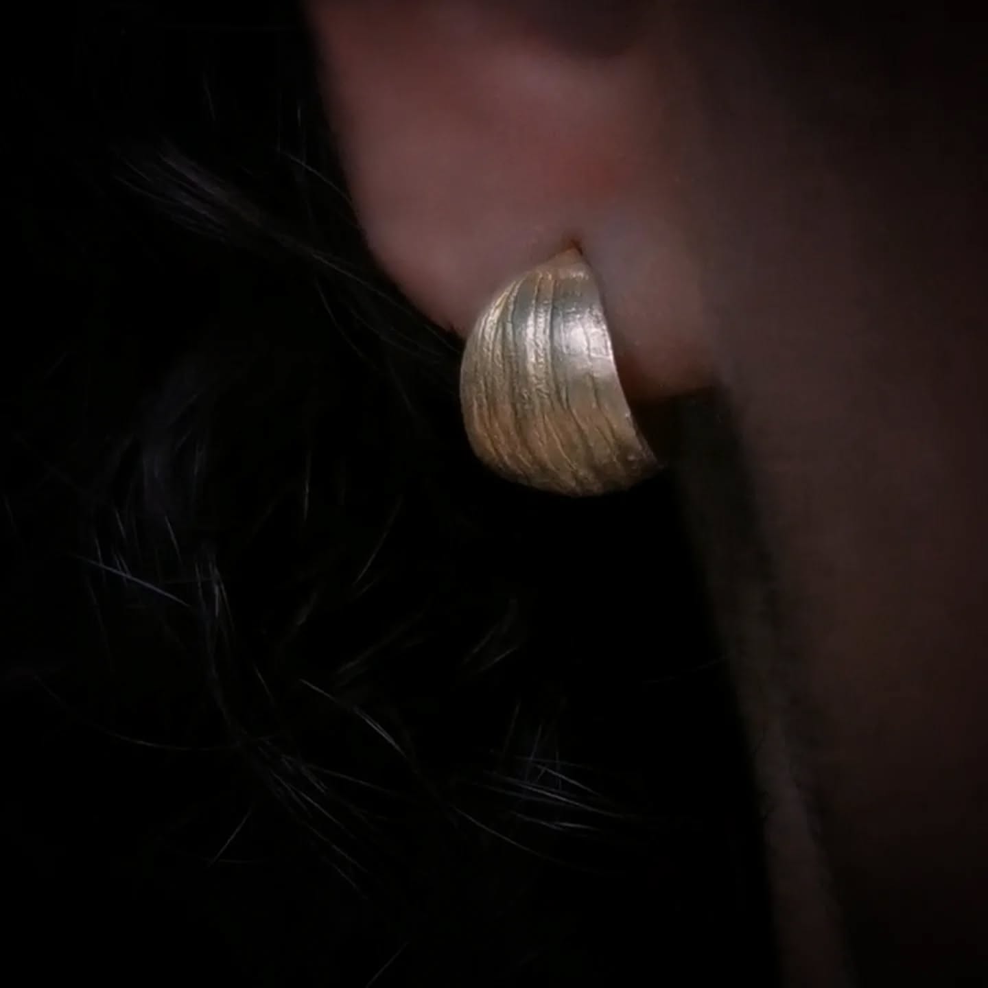 "Maria Theresa"
Tilbage i butikken og på webshoppen 🕊️