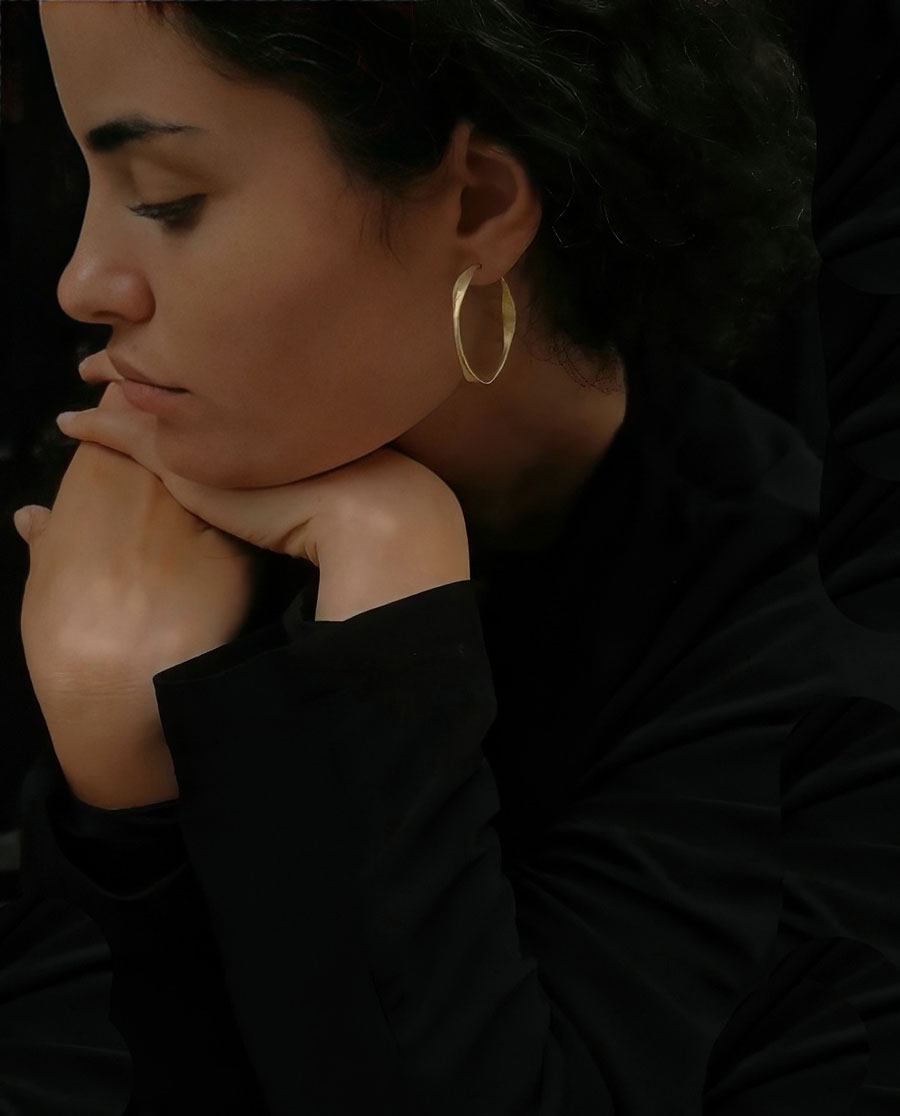 middle sized hammerede hoops