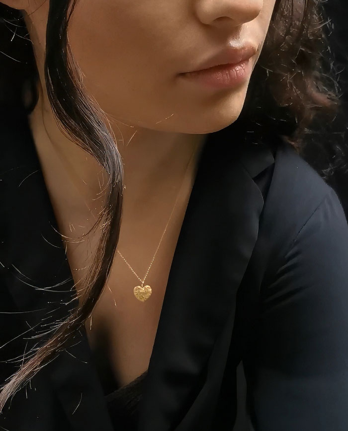 heart necklace with personality