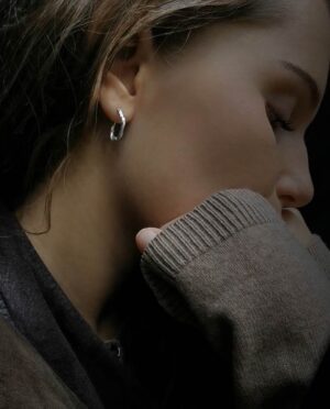 small twisted silver earring