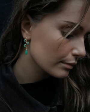 flower earring with apatite model
