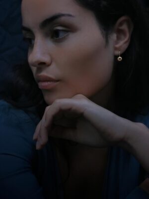 earring with garnet model