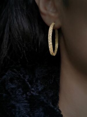 rossella big hoops with dots close up