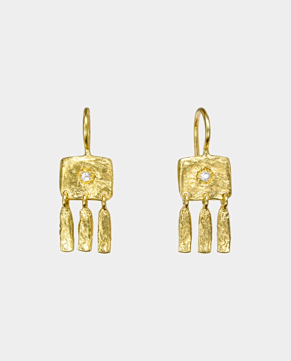 simona earring with white topaz