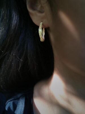 tosca small close up